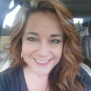 Meet your Posher, Shelly